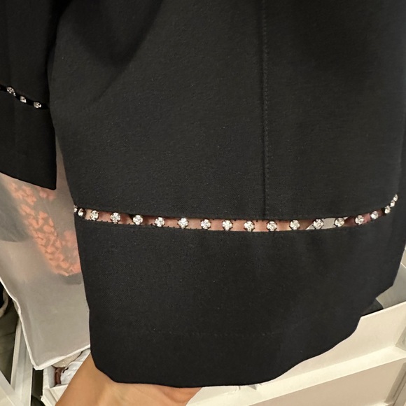 Black jacket - Picture 3 of 5